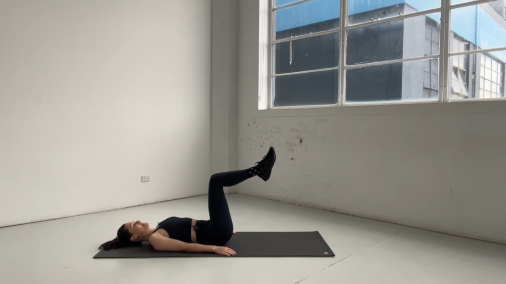 woman in pilates tabletop position